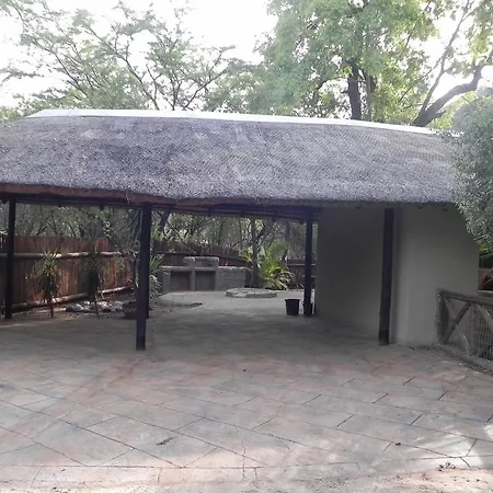 Villa Marloth Kruger Little Manor Marloth Park Exterior foto