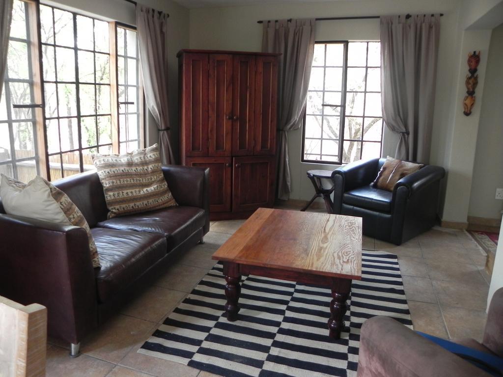 Marloth Kruger Little Manor Marloth Park